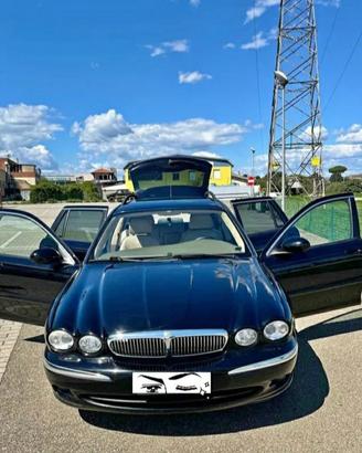 Jaguar X-Type SW Turbo Diesel 2000 cc - Anno 2004