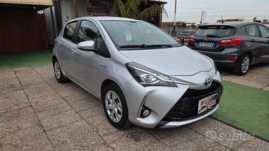Toyota Yaris 1.5 Hybrid 5 porte Active