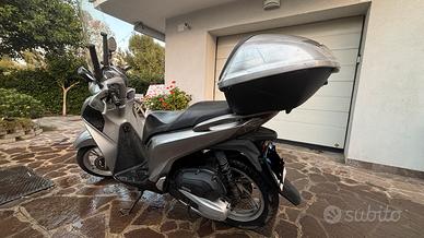 Honda SH 125i 2019 - Full Optional