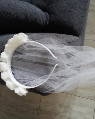 Cerchietto per comunione con fiori e tulle