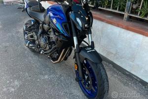 YAMAHA MT 07