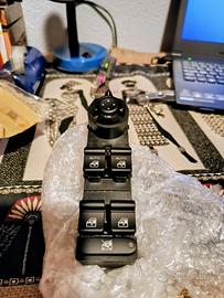 Pulsantiera alzacristalli ant. sini. Fiat 500x