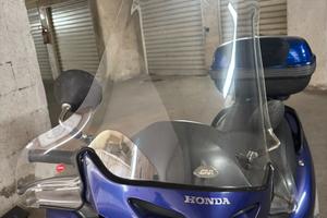 Honda foresigth 250 cc