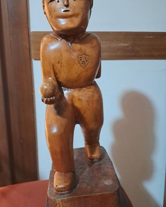 Scultura in legno intagliato a Mano