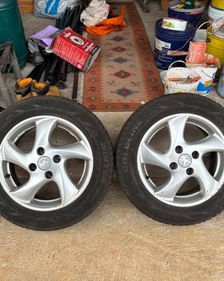 Cerchi peugeot r15 con gomme