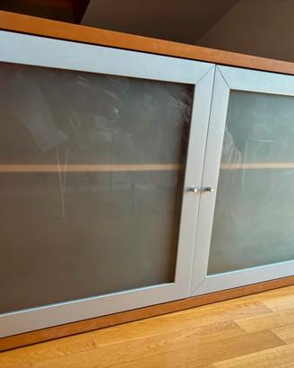 Mobile Ikea legno e vetro satinato 142x40 h78