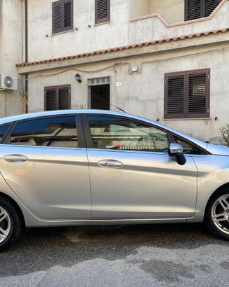 Ford Fiesta 2013 