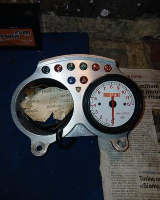 cruscotto ducati monster hold 
