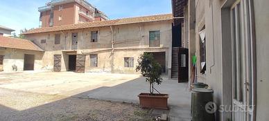 CASA INDIPENDENTE A LONATE POZZOLO