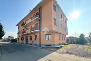 2 LOCALI A RESCALDINA