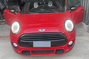 Mini cooper d 1.5 116cv allestimento jcw