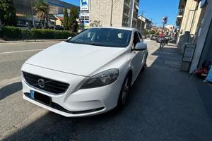 Volvo V40 D3 Geartronic Momentum