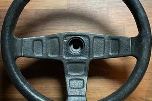 Sterzo/volante Triumph TR7