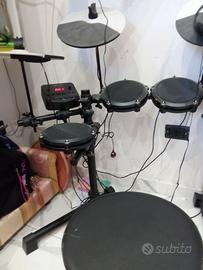 Batteria elettronica Alesis dubut kit