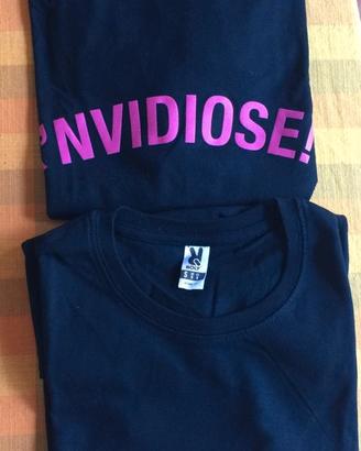 T-shirt come un gatto in tangenziale