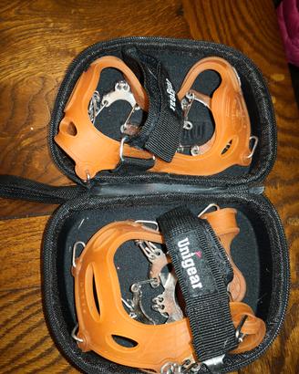 Ramponi da neve taglia S marca Unigear