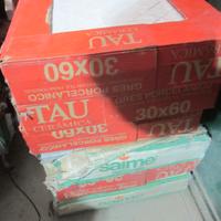 PIASTRELLE IN GRES-BIANCO-ROC MARCA SAIME X CUCINA