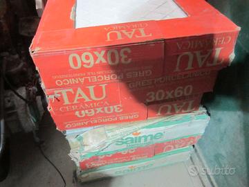 PIASTRELLE IN GRES-BIANCO-ROC MARCA SAIME X CUCINA