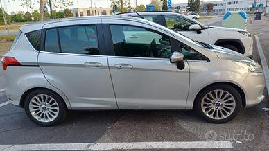 FORD BMAX Anno 2013 - 5 porte - GPL