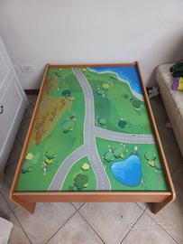 tavolo da gioco per bambini