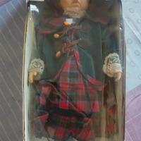 Bambola in porcellana