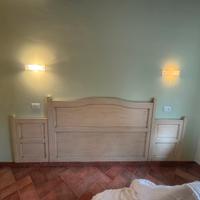 Testa Letto Artigianele in Legno Massello