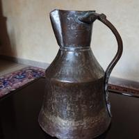 brocca vecchia in rame