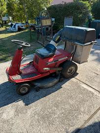 Trattore tagliaerba honda