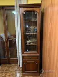 Mobile legno con vetrina