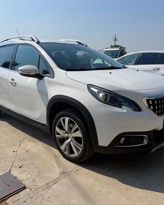 Peugeot 2008 PureTech Turbo 110 S&S Allure
