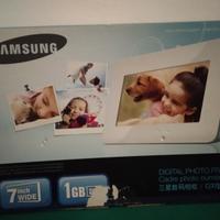 Cornice digitale Samsung mod. Spf-71es- 7" pollici