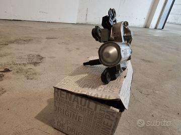 Motorino tergilunotto Renault Clio V