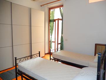Due posti letto nella stessa camera doppia piola