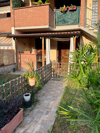 Trilocale con giardino