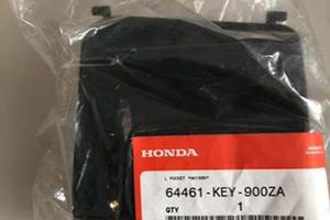 Sportellò porta oggetti honda