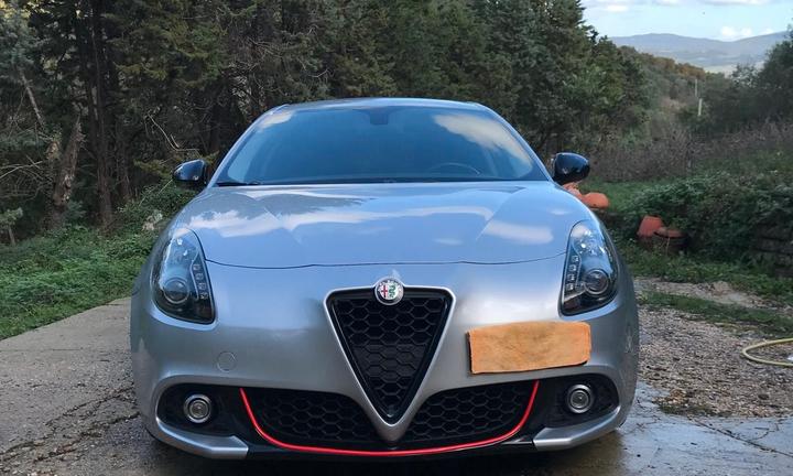 alfa romeo giuglietta 