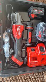 SMERIGLIATRICE ANGOLARE MILWAUKEE