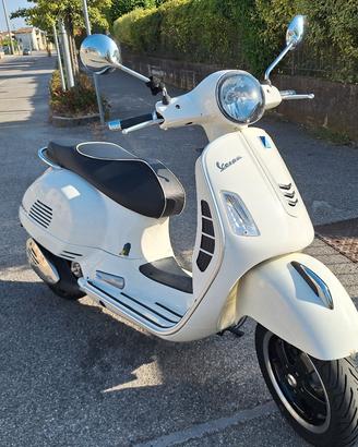 Vespa Piaggio Gts super 300