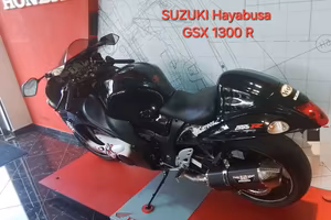 Suzuki Hayabusa GSX 1300 R - km 14085 - 12/2015 - 