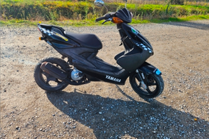 Yamaha Aerox