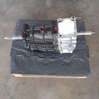 Cambio revisionato per Land Rover  90 Turbo 