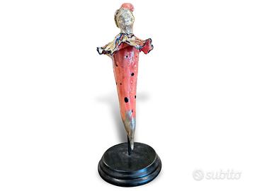 Scultura di pulcinella in Porcellana Artigianale