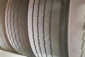 Gomme per autocarro misura 315/80/r22.5