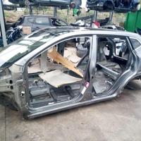 RICAMBI / TAGLIATE NISSAN QASHQAI 2015