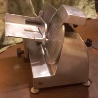 Affettatrice lama cm 22