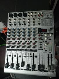 Mixer Behringer Eurotrack 1204FX