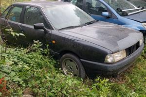 AUDI 80