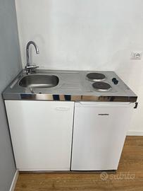 Mini kitchen cucina