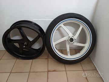 Cerchi monobraccio Ducati