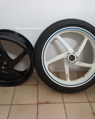 Cerchi monobraccio Ducati